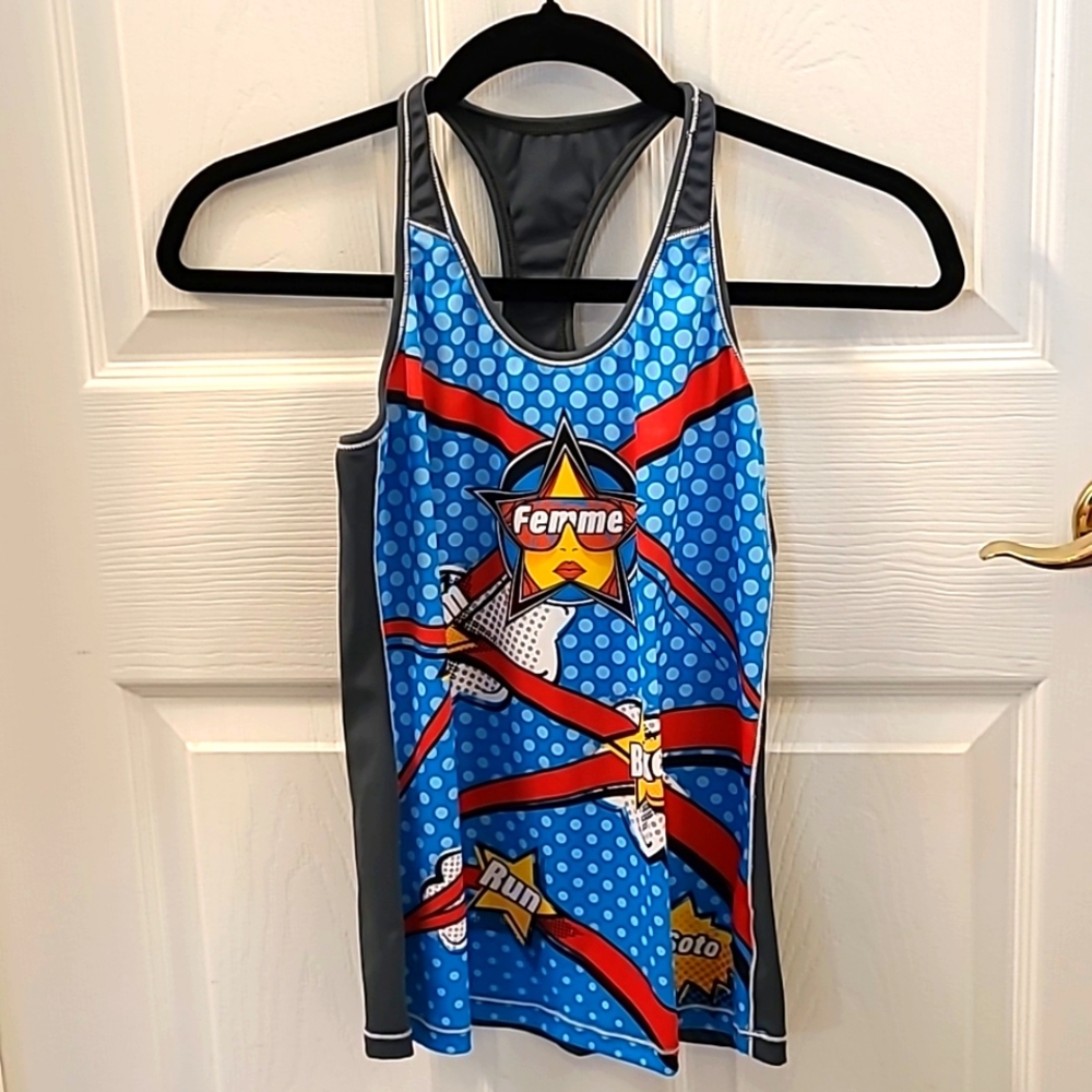 Triathlon tank